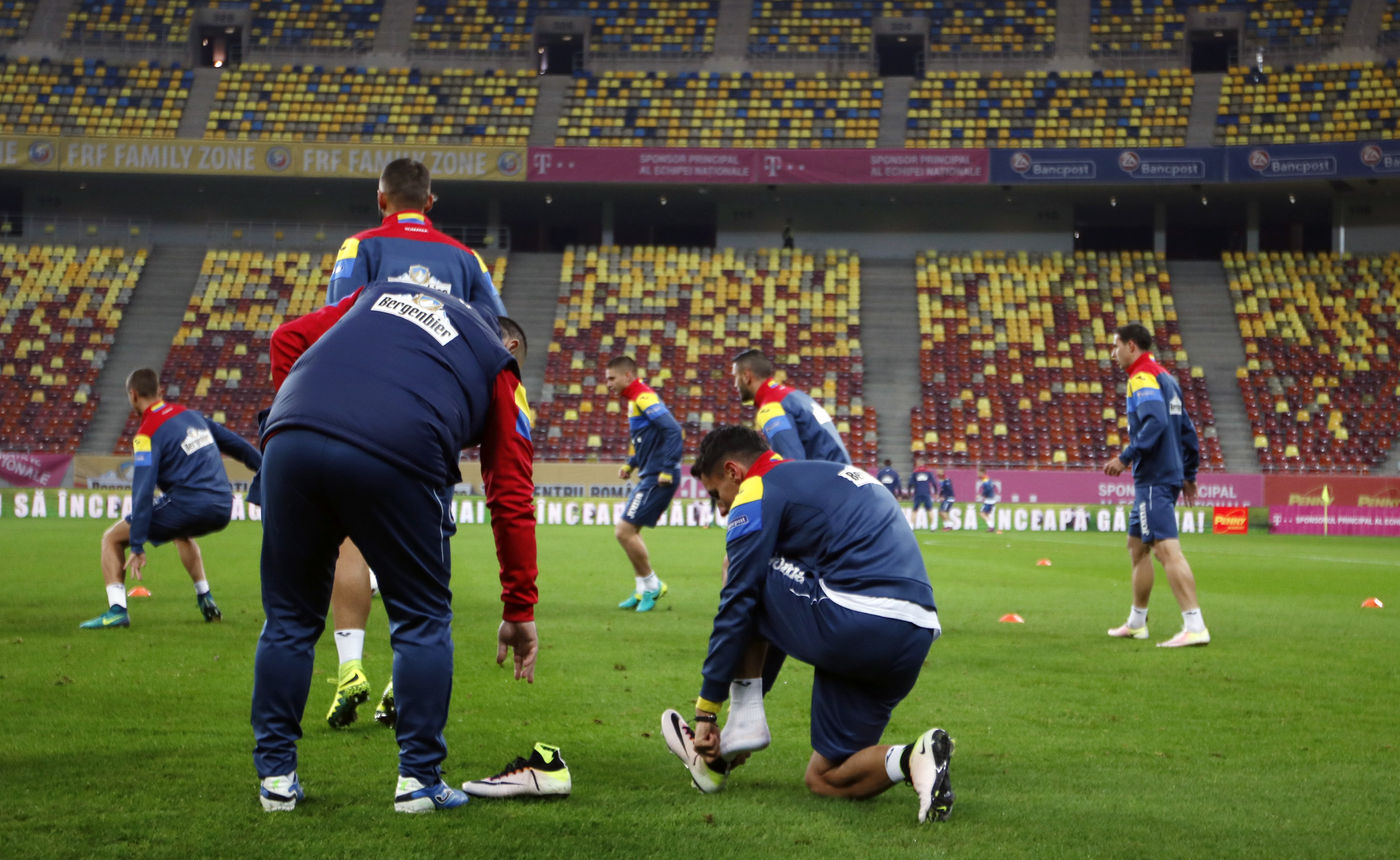 România - Polonia (vineri, 21.45, TVR1), preliminariile CM 2018. VAN DAUM! Neamțul vrea să-i fiarbă pe polonezi! Numerele tricolorilor | LIVE BLOG