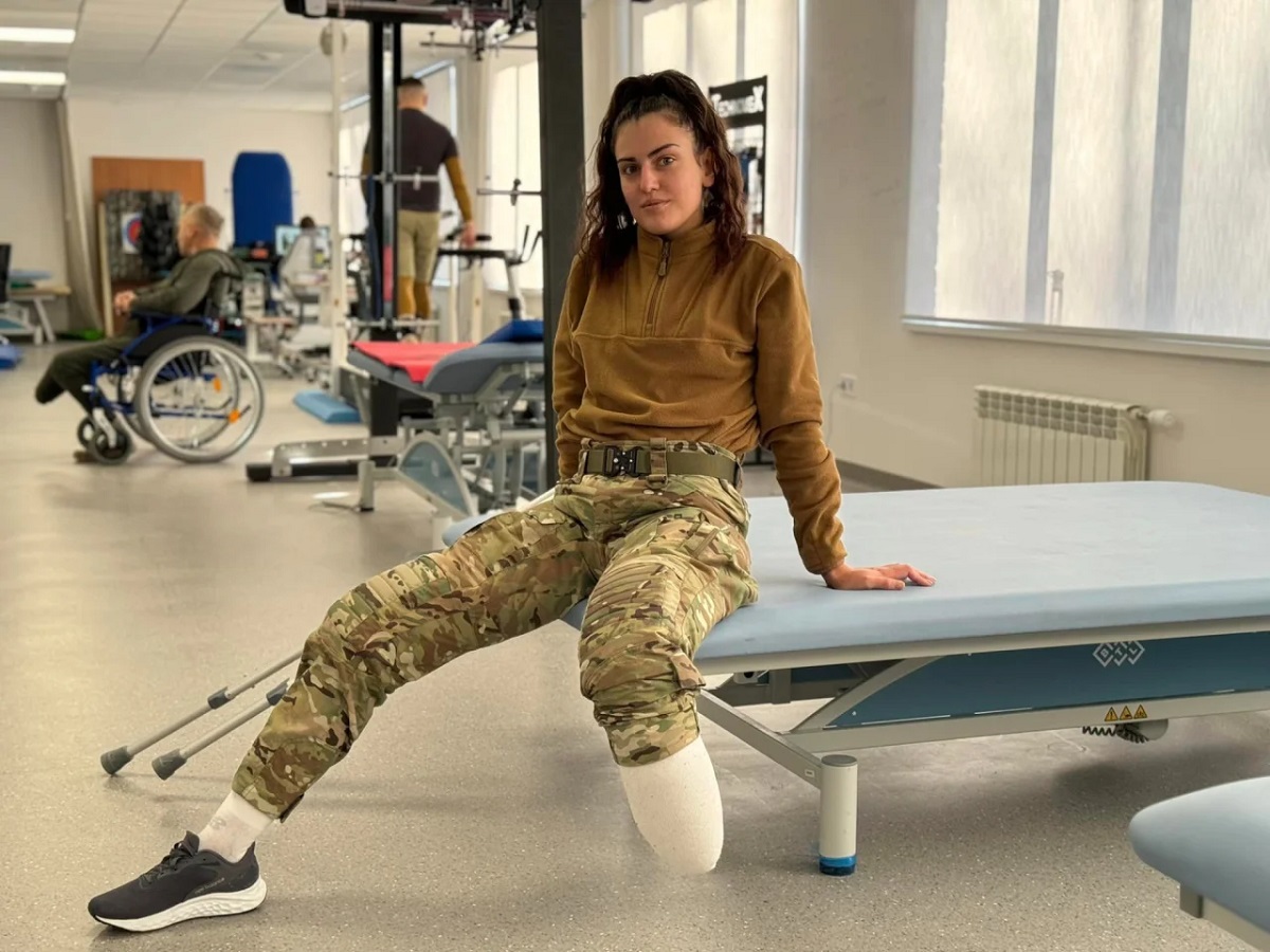 Lunetistă ucraineană cu piciorul amputat, la 25 de ani, aruncată în aer de o mină: „Cel mai rău e să fii capturat, nu să fii rănit!”