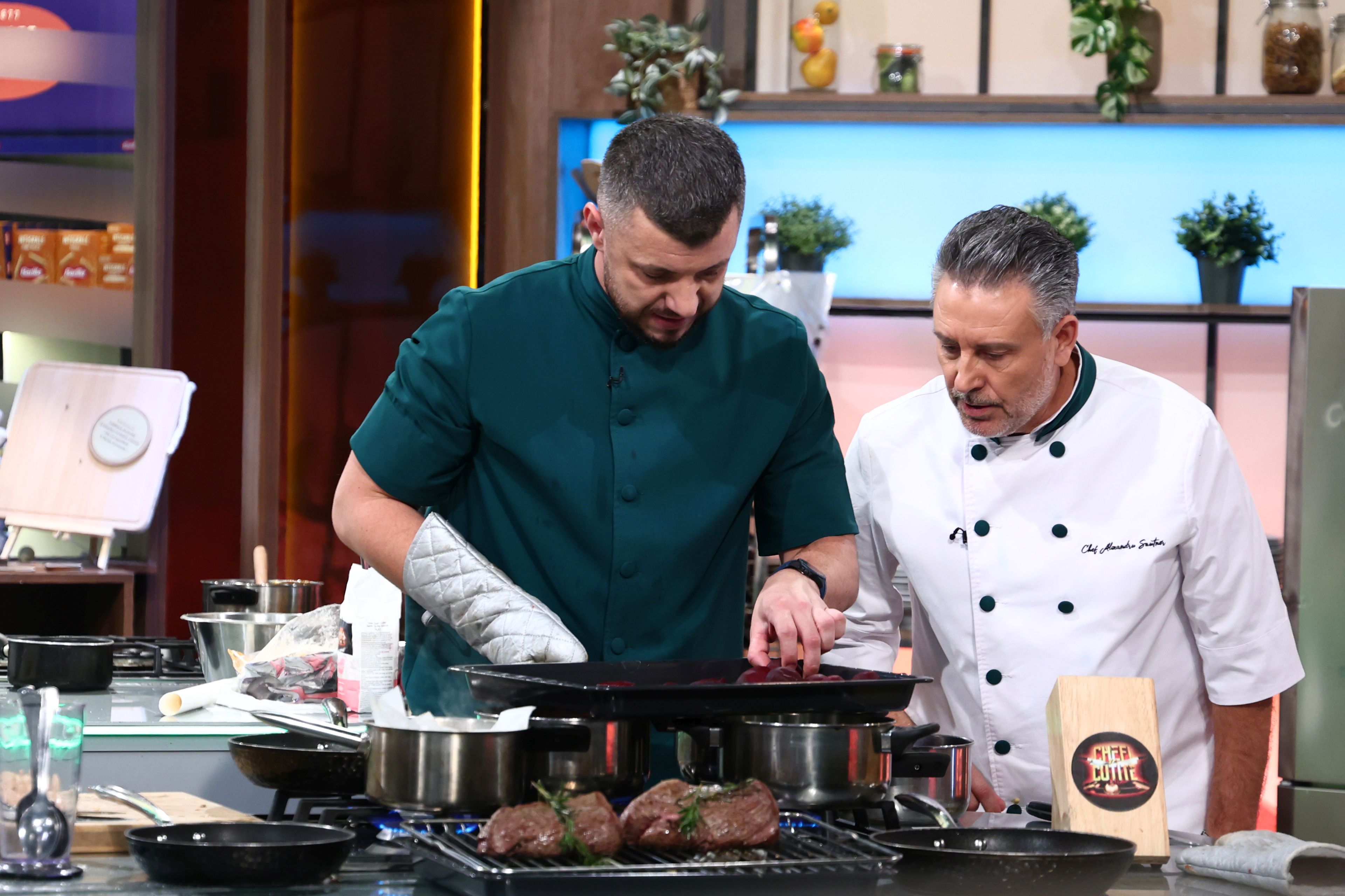 „Chefi la cuțite”, 5 mai 2026. Chef Alexandru Sautner aruncă-n joc o amuletă surprinzătoare