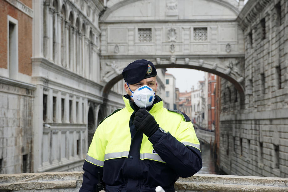 Carnavalul de la Veneția a fost suspendat din cauza coronavirusului