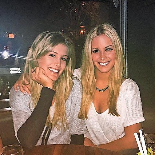 Ea e Beatrice, sora geamănă jucătoarei de tenis Eugenie Bouchard. E mai în vârstă cu 6 minute