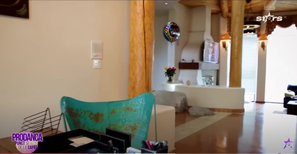 Imagini cu vila din Las Vegas a Anamariei Prodan. Arată ca un adevărat palat și valorează peste 1 milion de dolari