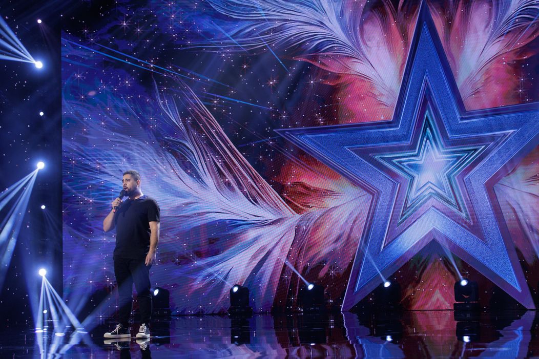Cine este Ion Cozel de la „Românii au talent” 2025. Smiley și Pavel Bartoș au apăsat Golden Buzz pentru talentul său. „Un diamant neșlefuit”
