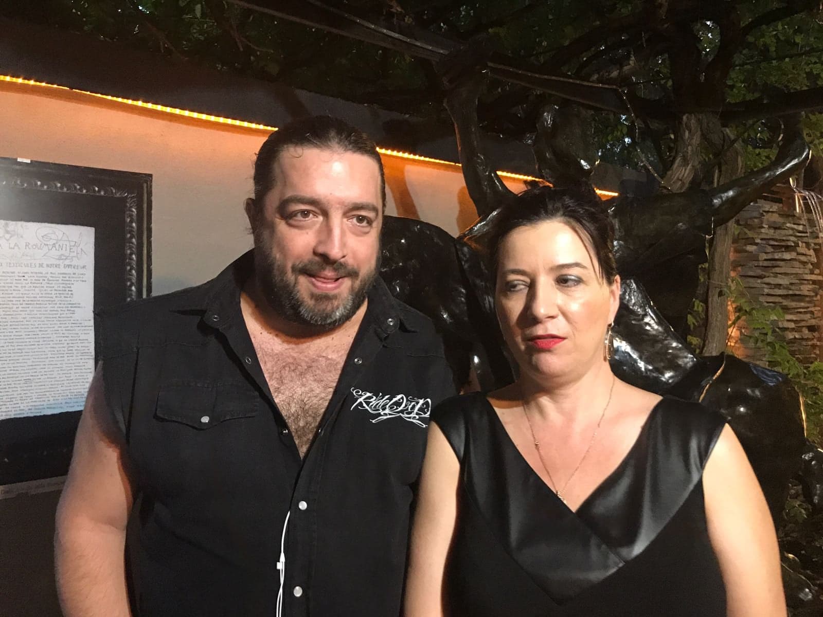 Adrian Naidin, “periculos” de apropiat de actrița Dalia Pușcă. Violoncelistul și-a găsit o muză în fosta iubită a lui Gabriel Cotabiță