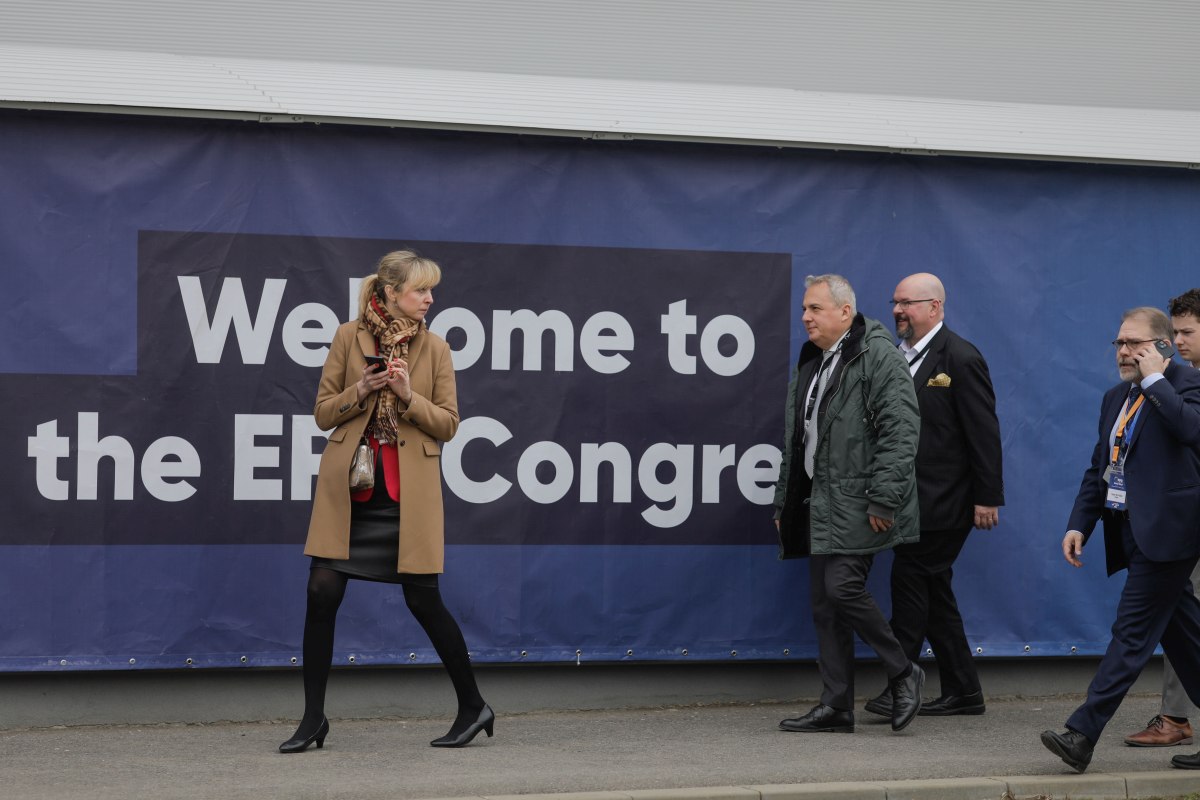Congres PPE la Bucureşti, ziua 1. Surpriza Austriei: nu a mai votat contra manifestului care cere aderarea terestră a României la Schengen, așa cum anunțase