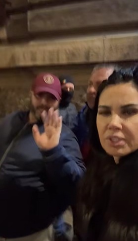 Oana Zăvoranu, live din mijlocul protestatarilor pro-Georgescu. Atac la Tudor Chirilă, Mihai Gâdea, Digi 24 și Antena 3