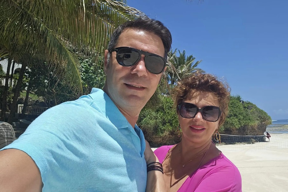 Imagini din vacanța Mihaelei Borcea în Kenya. A apărut în costum de baie, la plajă, alături de Sorin Rap
