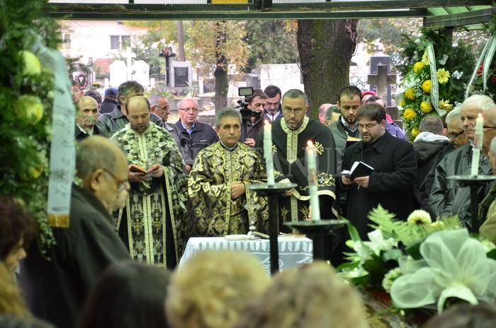 DOLIU. Neşu senior a fost înmormântat: "A avut un moment de cădere"