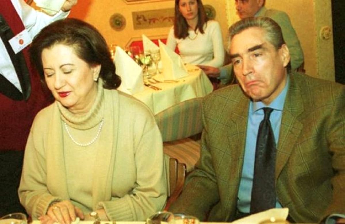 Ce îi reproșează Catinca lui Petre Roman, tatăl ei vitreg: „Să înțelegem de unde vin depresiile, nefericirile”. Ce îi făcea în copilărie