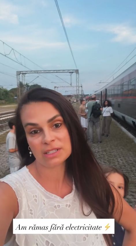 Anca Serea, clipe dificile în vacanța cu copiii: Trenul spre Viena a rămas fără electricitate la temperaturi extreme. „Suntem șocați!”