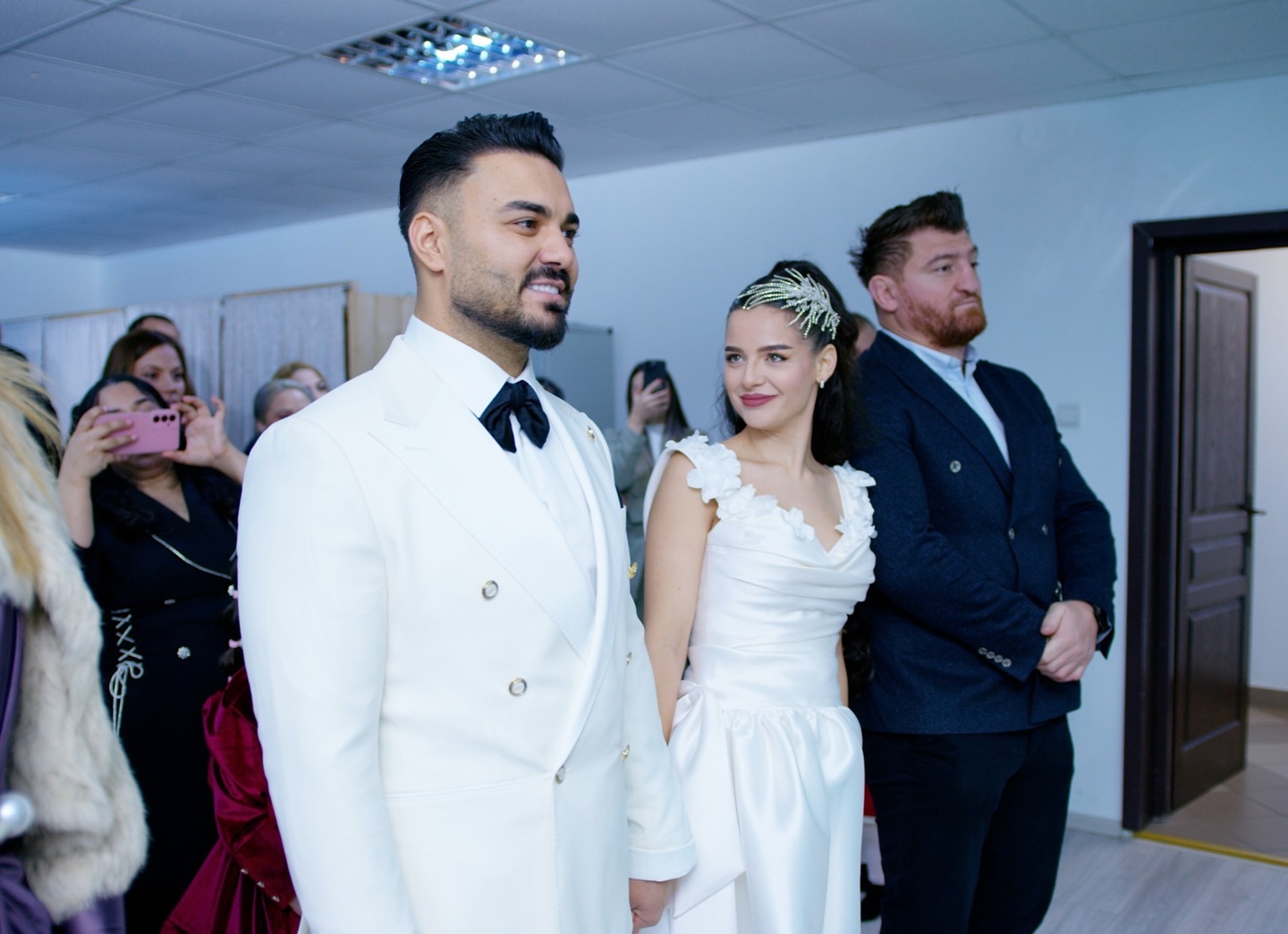 Elena Merișoreanu, detalii neștiute despre nunta lui Jador. De ce a grăbit artistul evenimentul. „Da, am văzut, dar a făcut doar cu rudele”