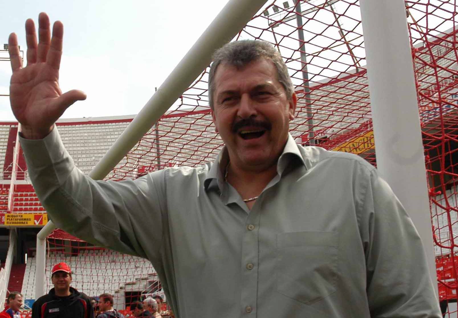 Stadionul care s-ar putea numi „Helmut Duckadam”, după moartea „Eroului de la Sevilla”