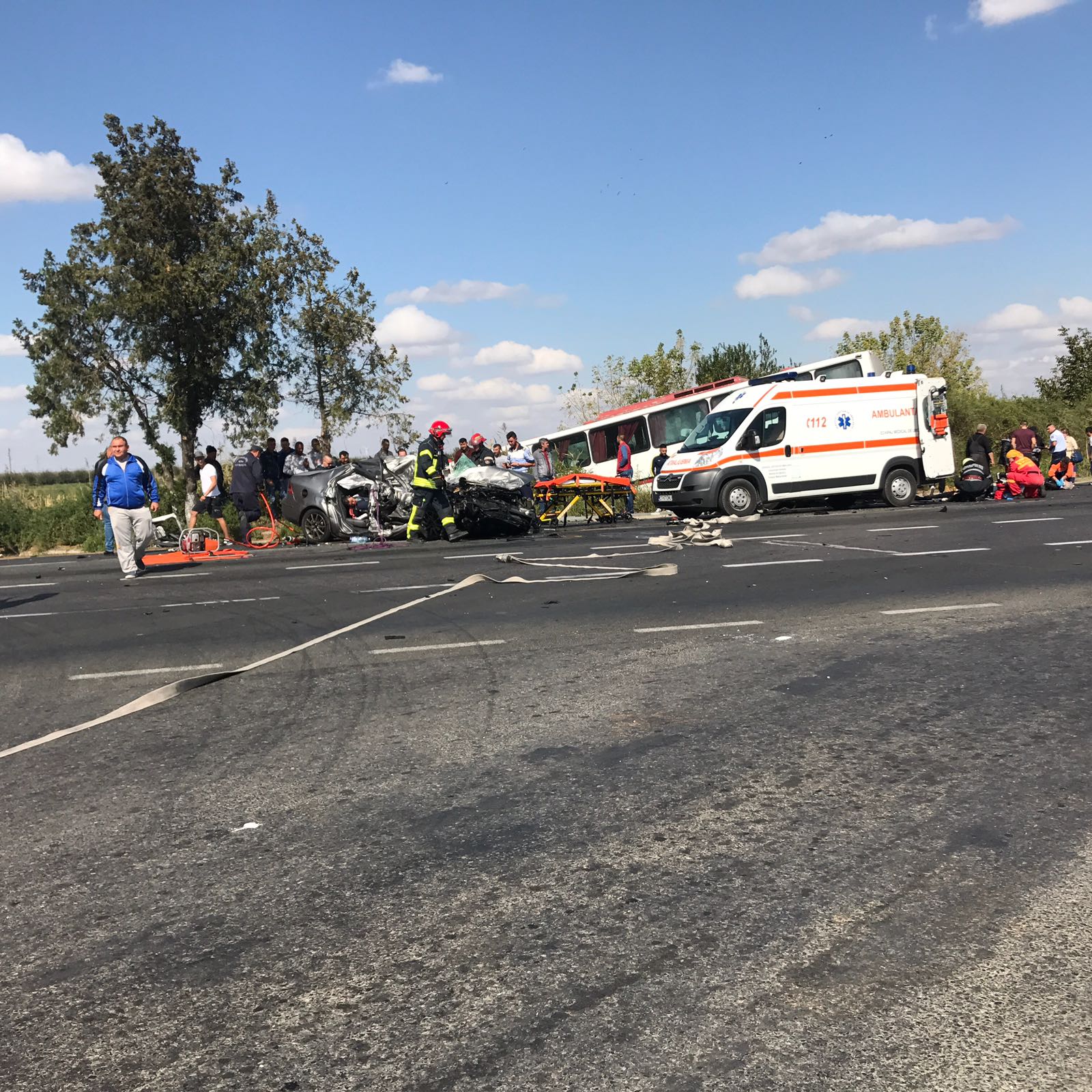VIDEO | ACCIDENT GRAV la Medgidia. 3 morți și 8 răniți, din care unul în comă | GALERIE FOTO