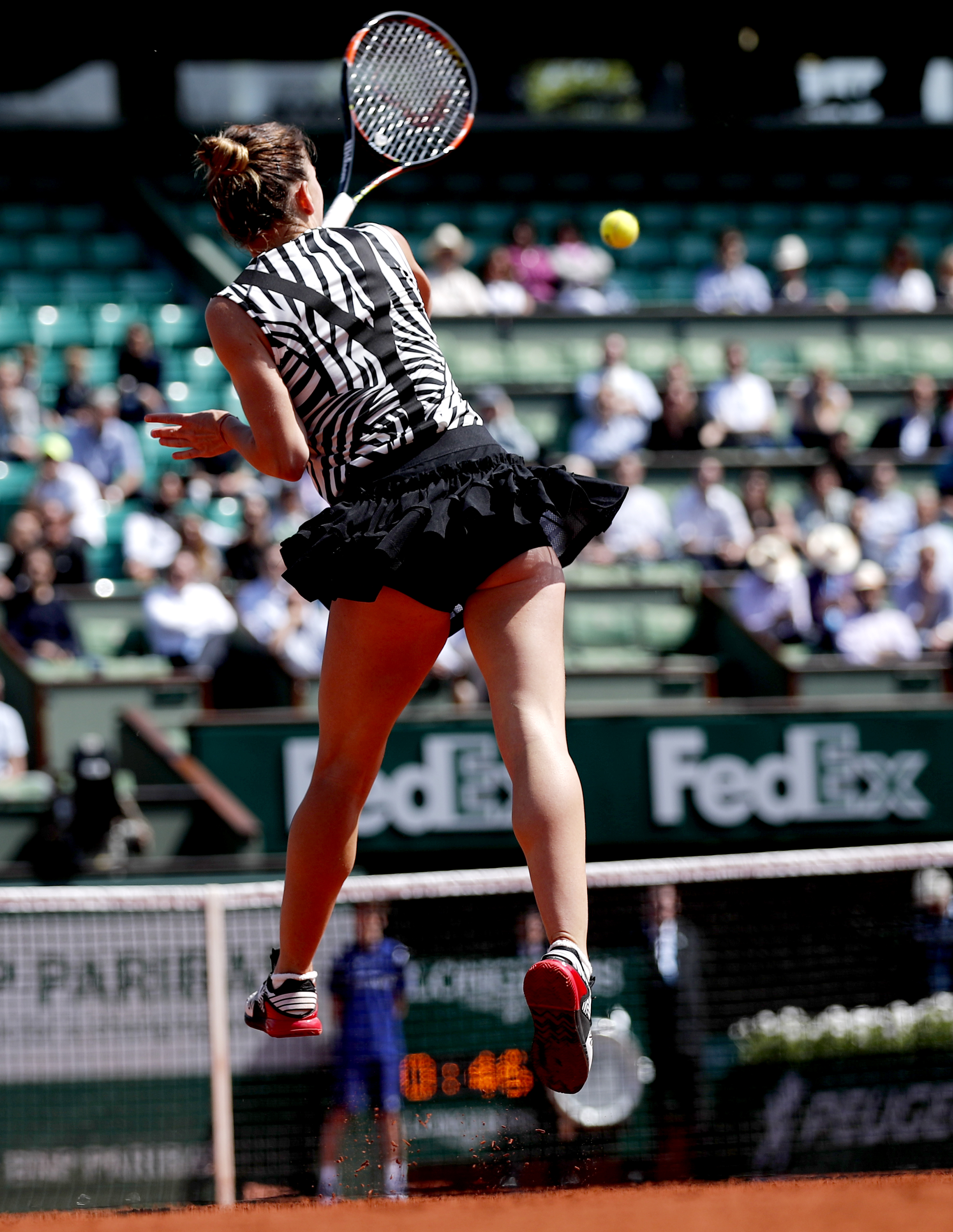 Roland Garros. Irina Begu, victorioasă după un meci-maraton, merge cu Simona Halep în turul 3 | LIVE BLOG