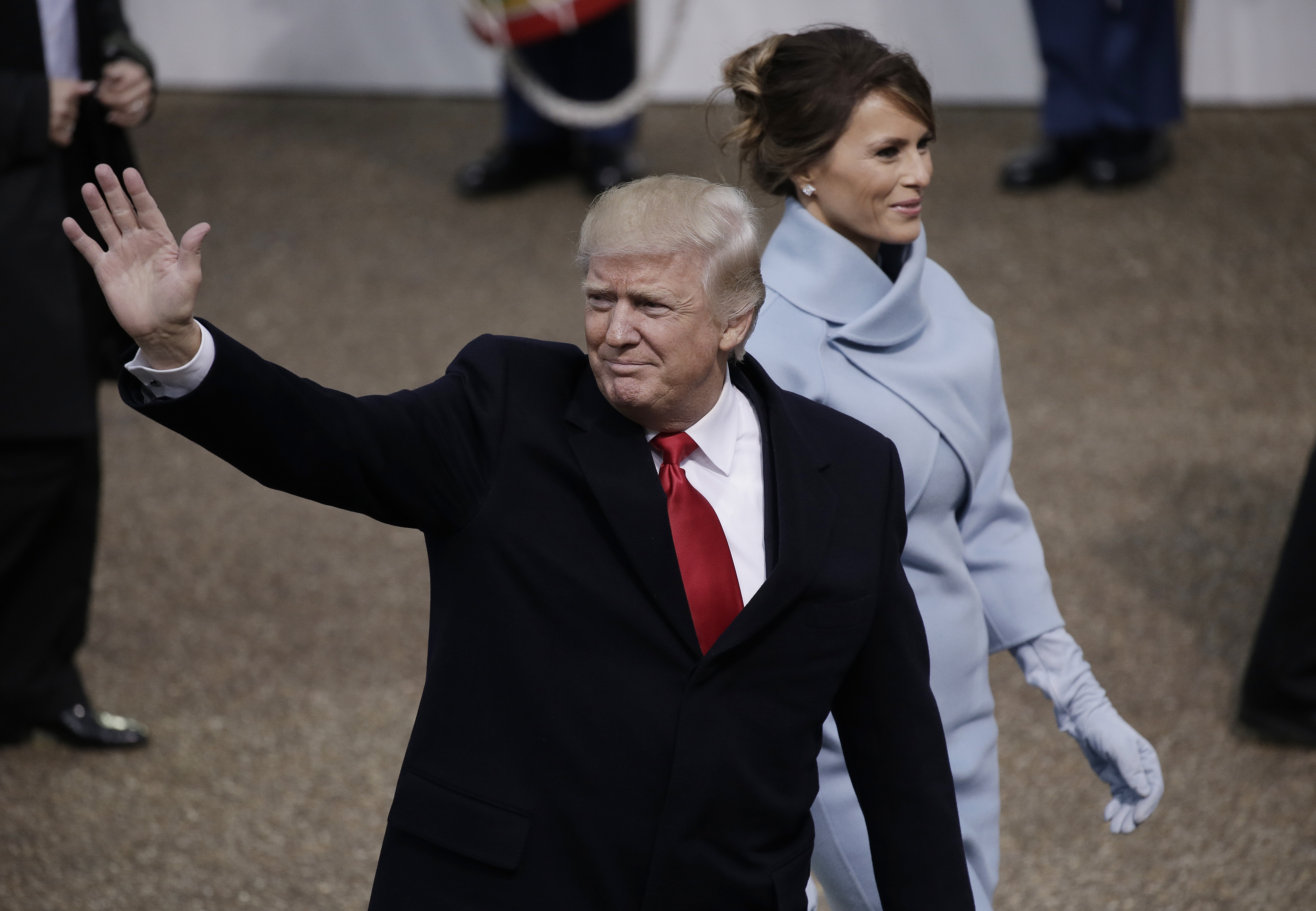 A început era Trump | Miliardarul a devenit oficial noul președinte al SUA