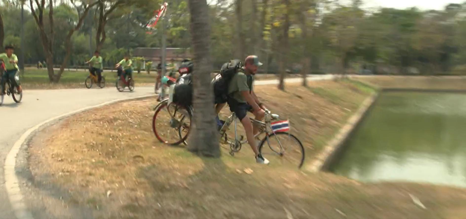 Victor Slav și iubita lui au căzut cu bicicleta într-un lac. Clipe de coșmar la Asia Express 2024