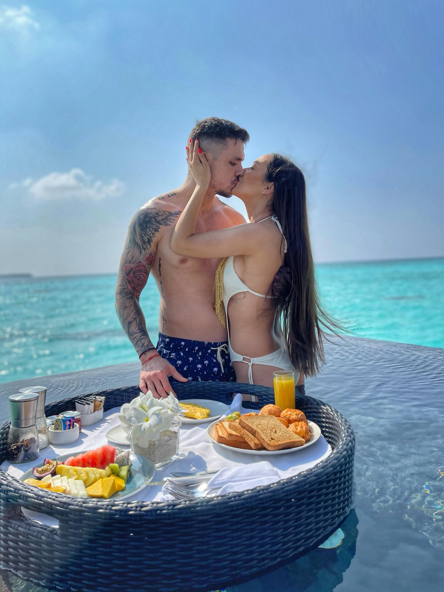 Cum a apărut Vlăduța Lupău pe plaja din Maldive. Cu cine a plecat artista în vacanță. „Cred că a fost cea mai bună decizie”