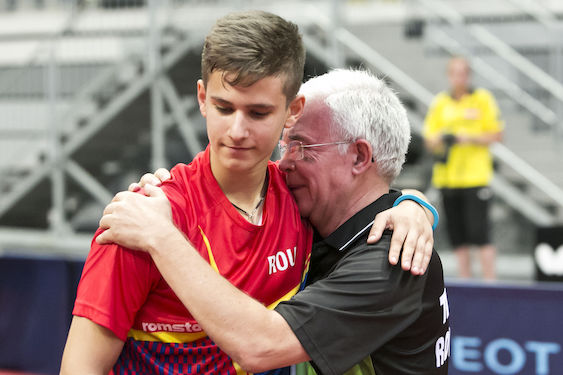 Cadetul Cristian Pletea şi junioarea Adina Diaconu sunt noii campioni europeni / GALERIE FOTO