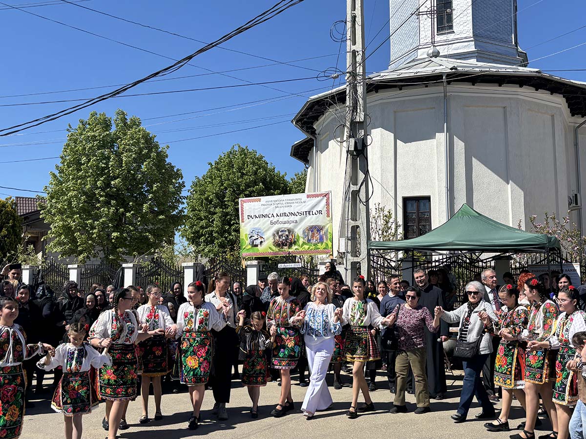 Boboșarca, Duminica Mironosițelor, în satul bulgarilor din Băleni Sârbi: „Doamne Dumnezeule! Ne bucurăm de El în salata, în varza și Învierea pe care ni le dă!”