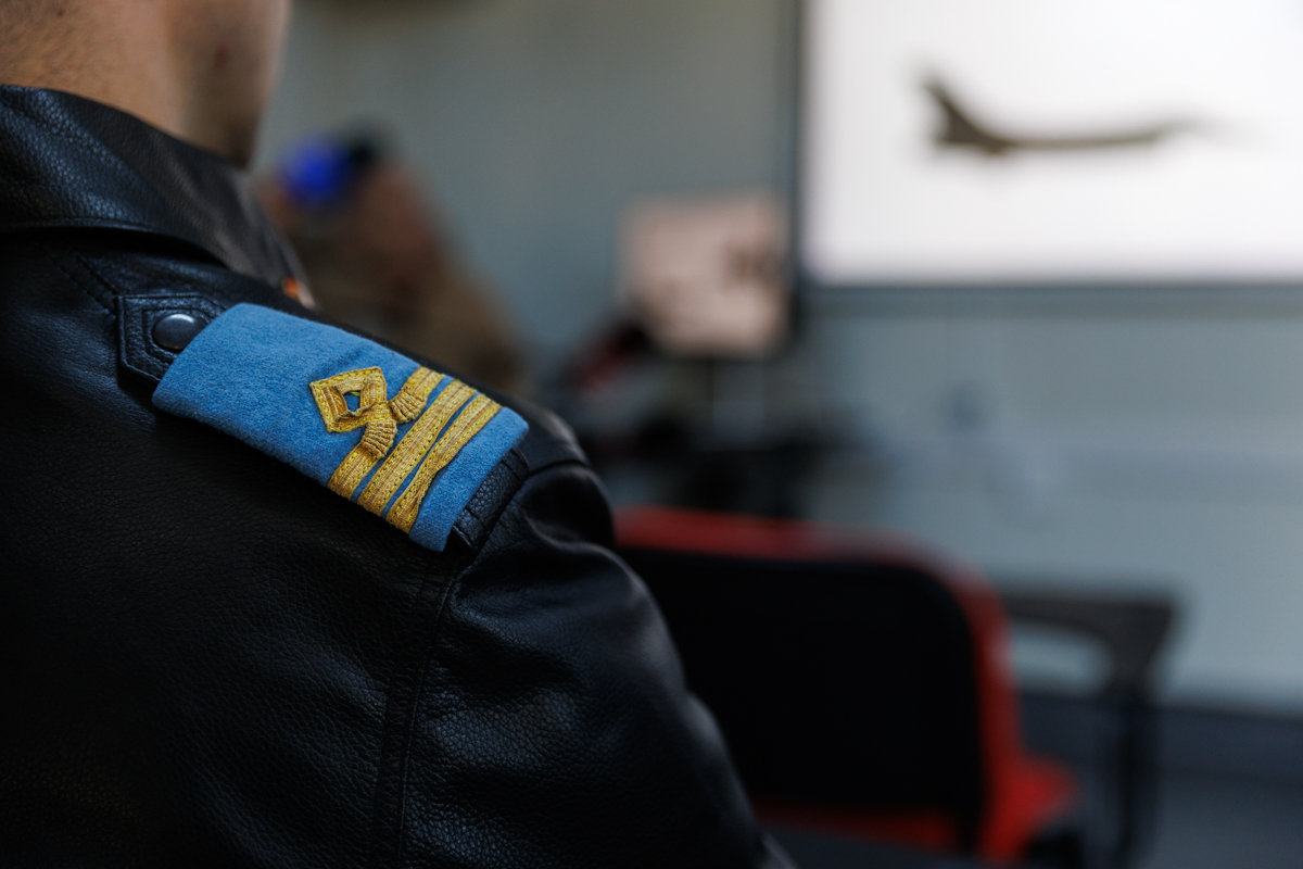 Reportaj din centrul de instruire a piloților pe avioanele F-16 de lângă Fetești. Când se vor antrena ucrainenii în Bărăgan