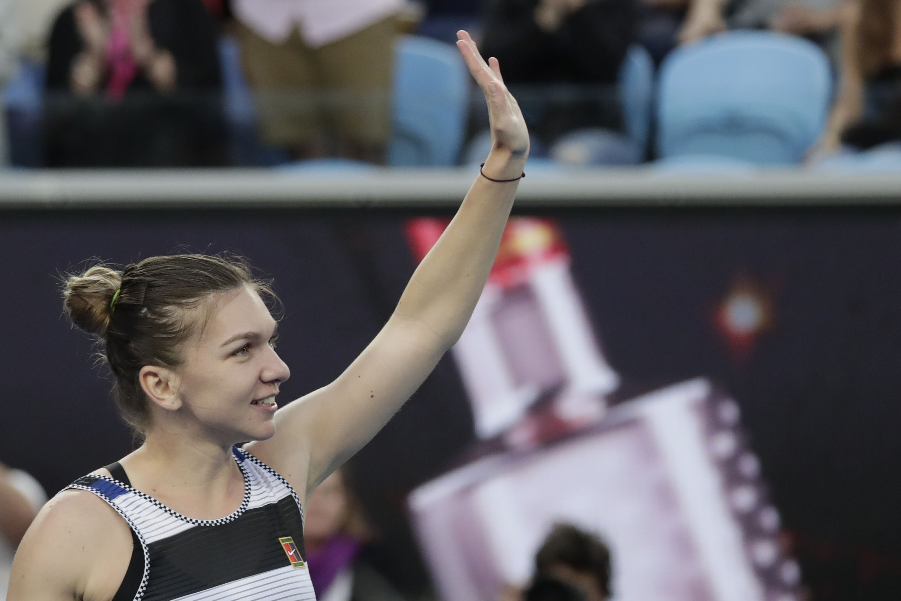 Simona Halep, în optimi la Australian Open! O învinge categoric pe Venus Williams și se pregătește pentru duelul cu Serena! | VIDEO