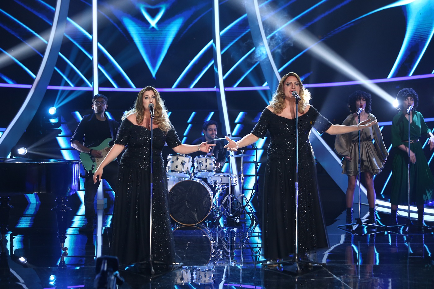 CRBL și Radu Țibulcă au bifat o nouă premieră în istoria show-ului „Te cunosc de undeva!”. Au câștigat ediţia cu punctaj maxim 