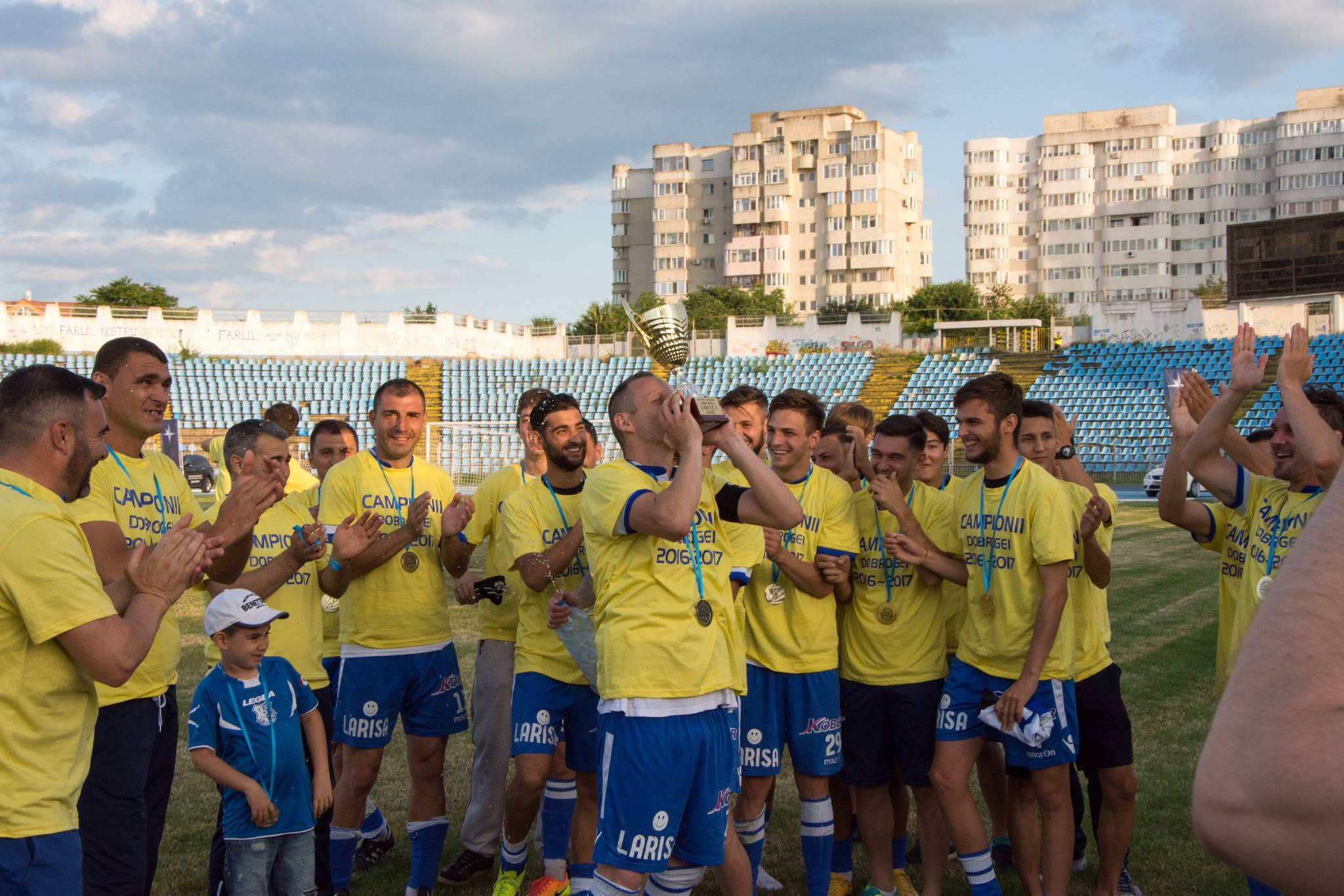 După Petrolul și Oțelul, și Farul a prins viață. Răzvan Florea a ”nășit” promovarea constănțenilor în Liga a III-a