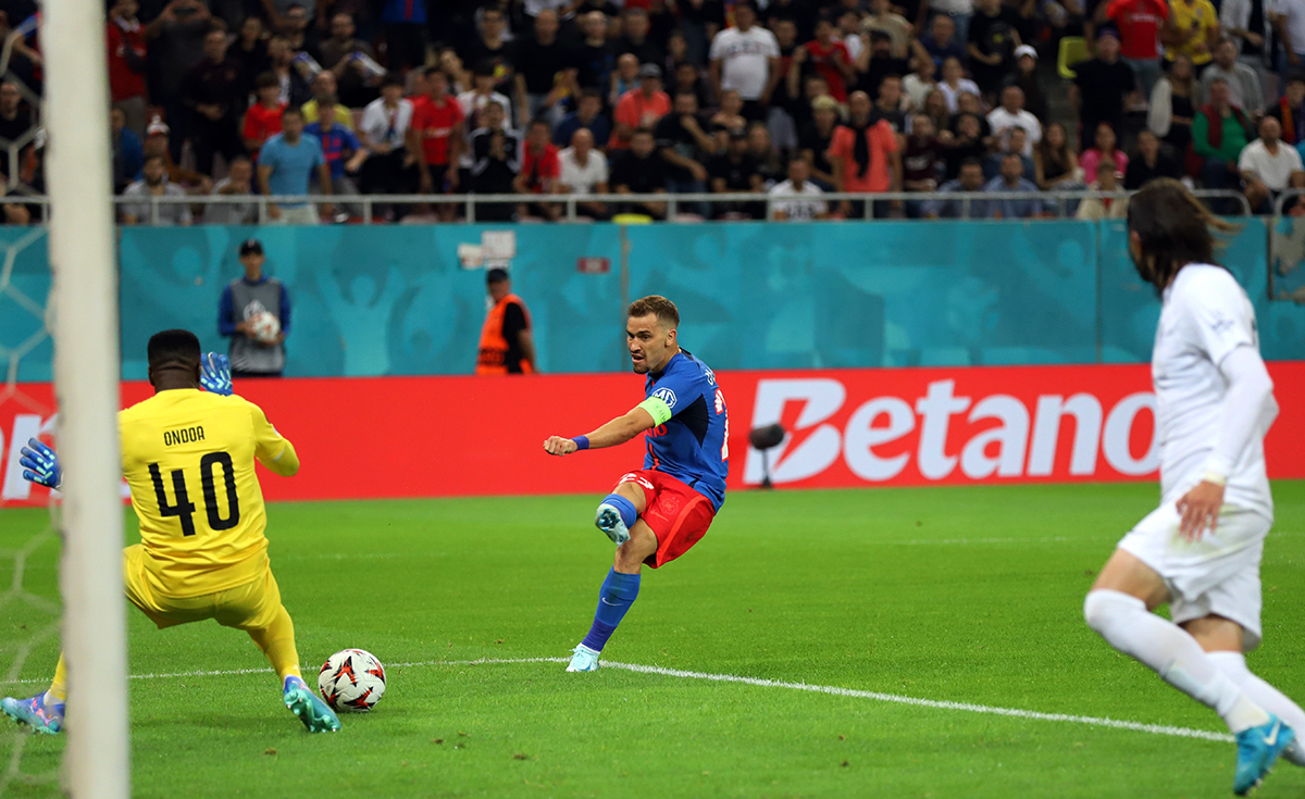 FCSB - Rigas FS 4-1. Principalele imagini de la victoria care i-a dus pe roș-albaștrii pe locul 2 în Europa League | GALERIE FOTO