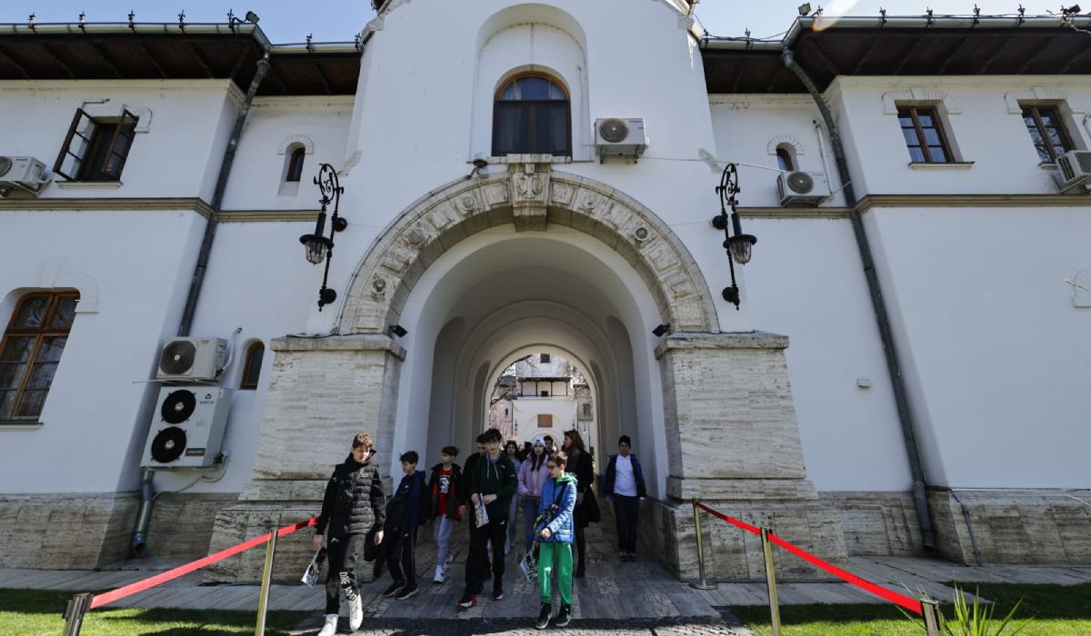 Palatul Cotroceni își deschide porțile în acest weekend. Care sunt condiţiile de vizitare și ce tururi sunt gratuite în București