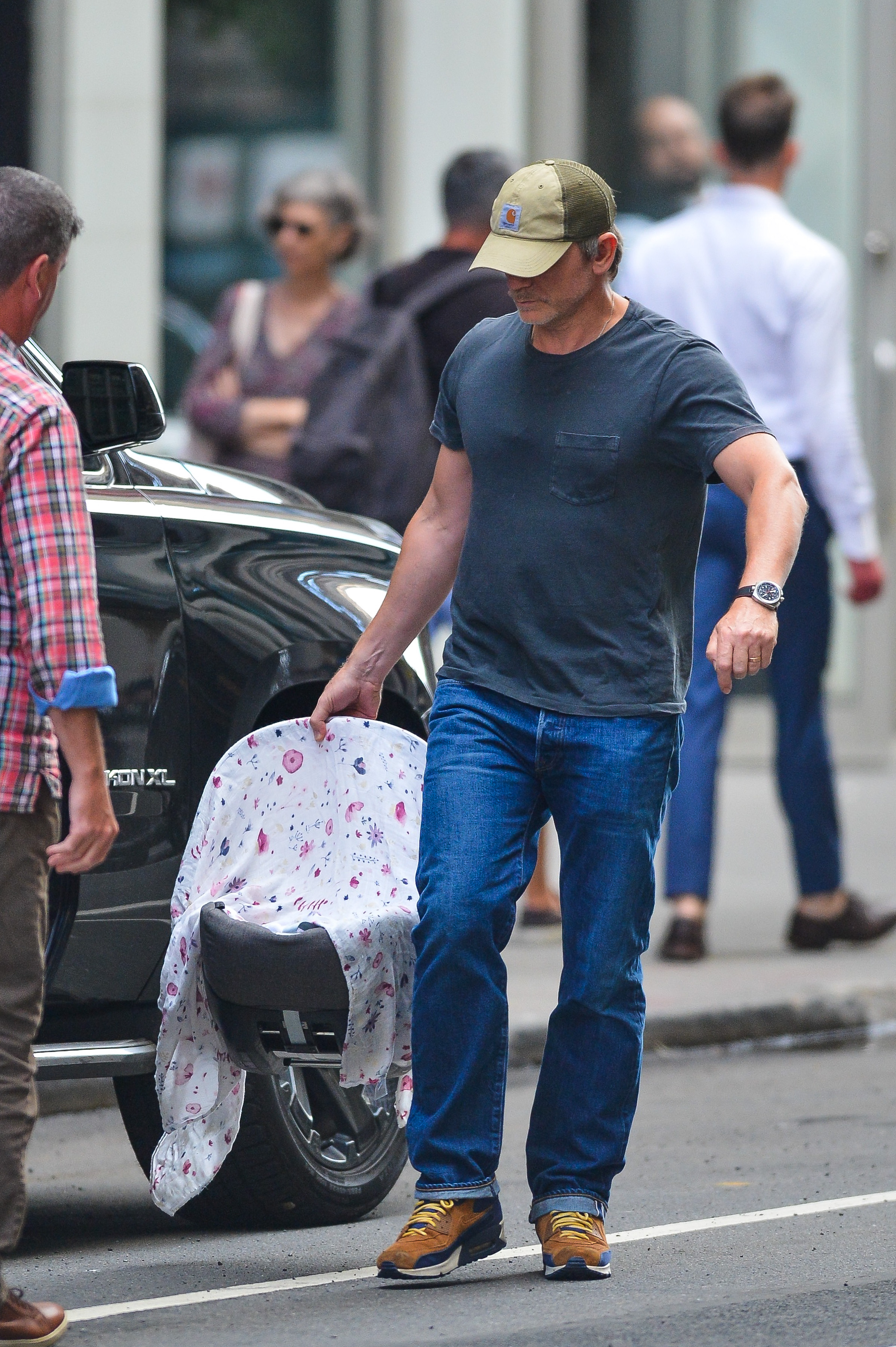 GALERIE FOTO| Primele imagini cu copilul lui Daniel Craig și Rachel Weisz