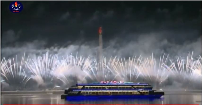 VIDEO, FOTO| Coreea de Nord a intrat în 2018. Foc de artificii spectaculos la Phenian