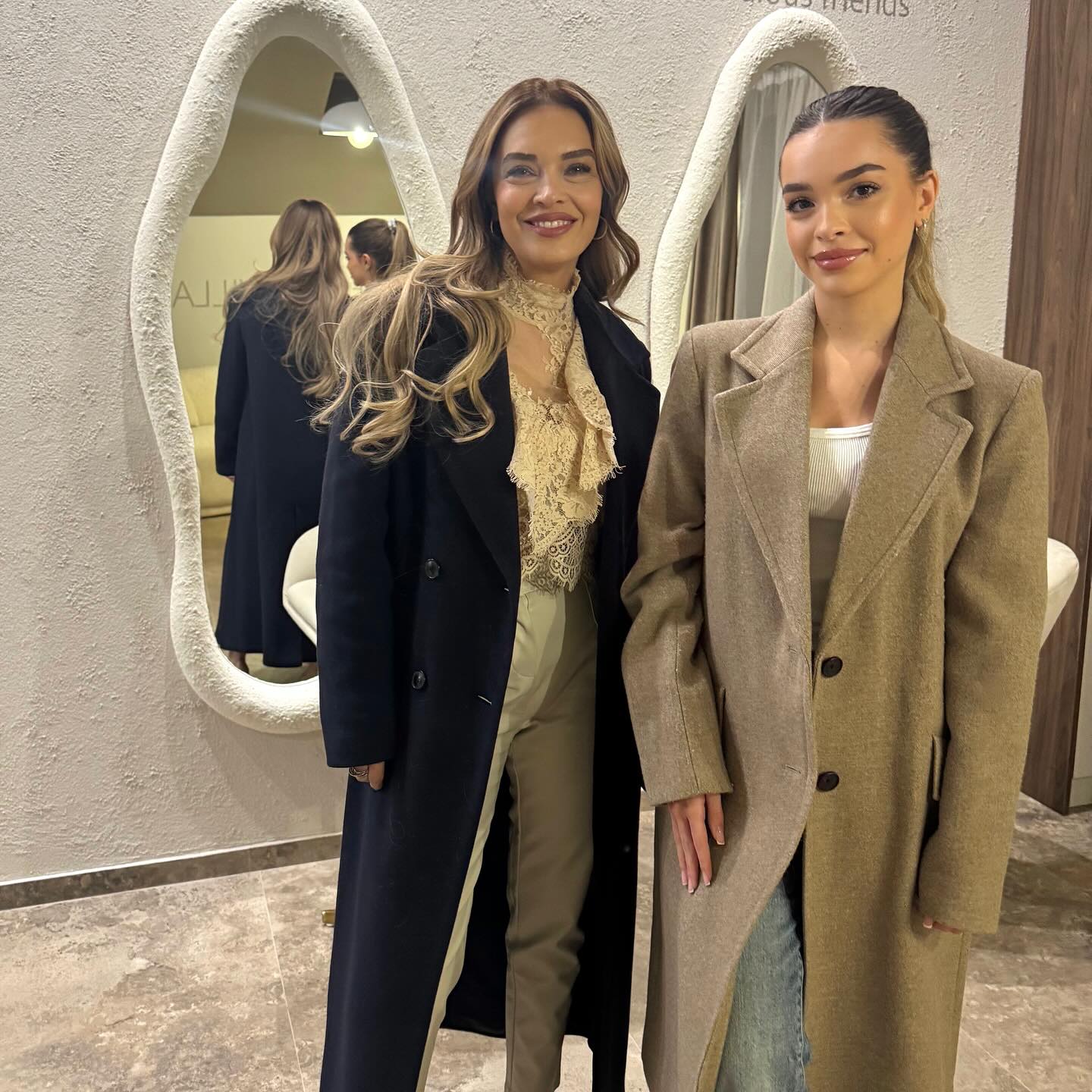 Cu cine seamănă Vanessa, fiica Monicăi și a lui Leonard Doroftei. Are 22 de ani și s-a întors recent în România. „Mă moștenește”