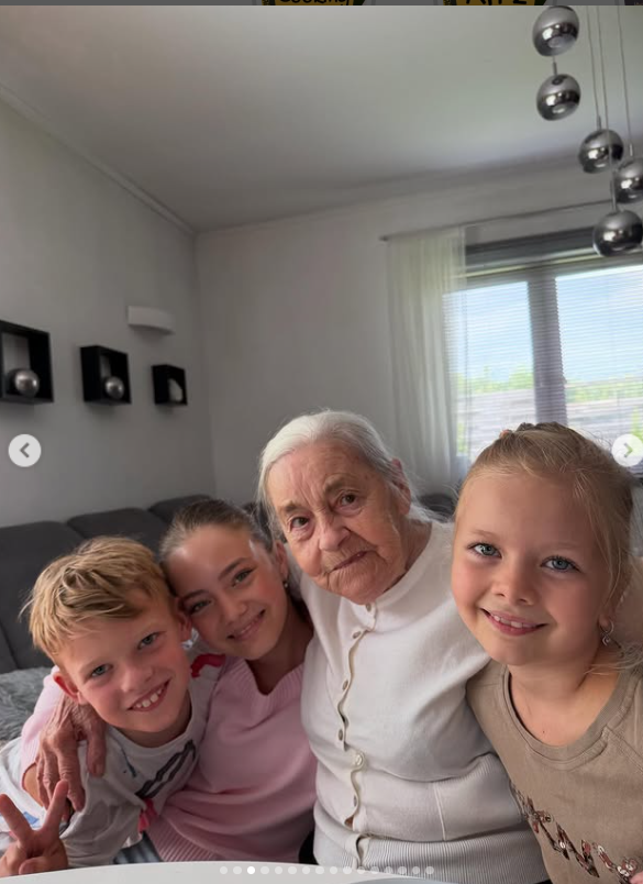 Elwira Petre a ajuns în orașul natal din Polonia. Imagini cu rudele acesteia. „Le-am dus pe fetele noastre să vadă școala mea generală”