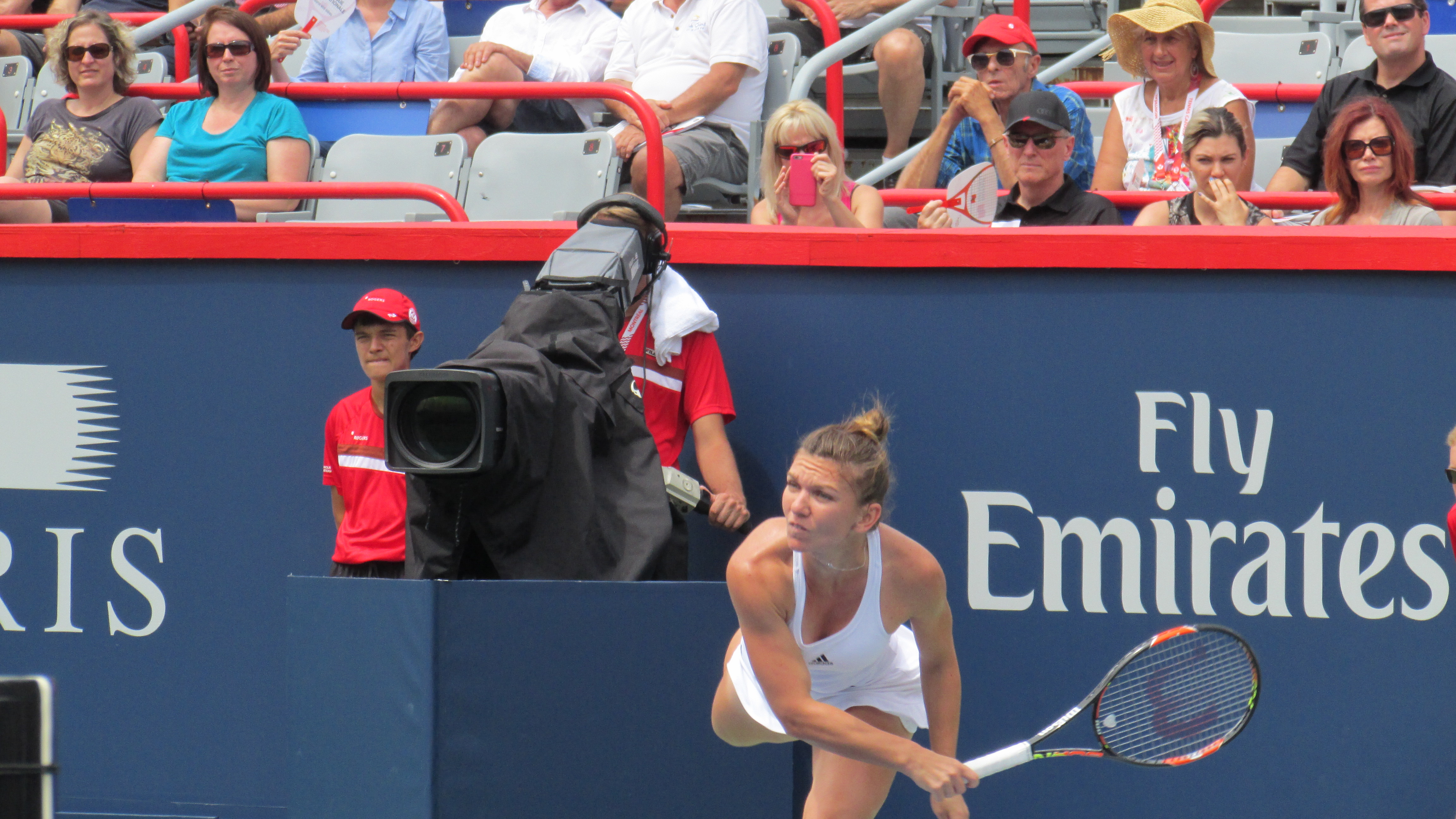 Tenis, Montreal: Halep a trecut cu stil de Kerber și atinge finala. Românca va reveni pe locul 3 WTA! Simo va juca și finala de dublu, alături de Monica Niculescu! / FOTO&VIDEO