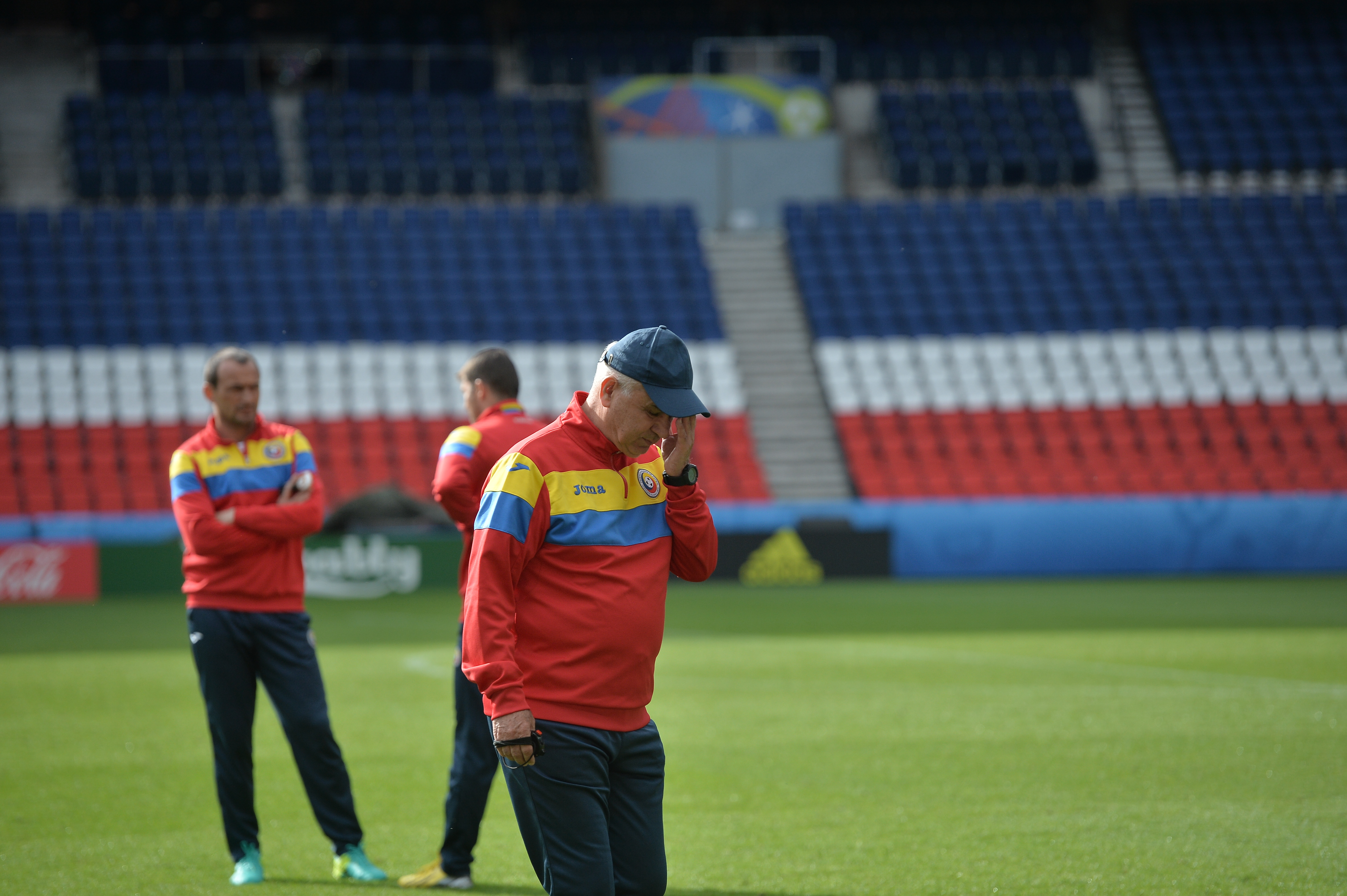 România - Elveția 1-1. Leșin după pauză! Stancu a deschis scorul din penalty, Mehmedi e egalat. Ne-am calificat la decisivul cu Albania!/ BLOG&FOTO&VIDEO