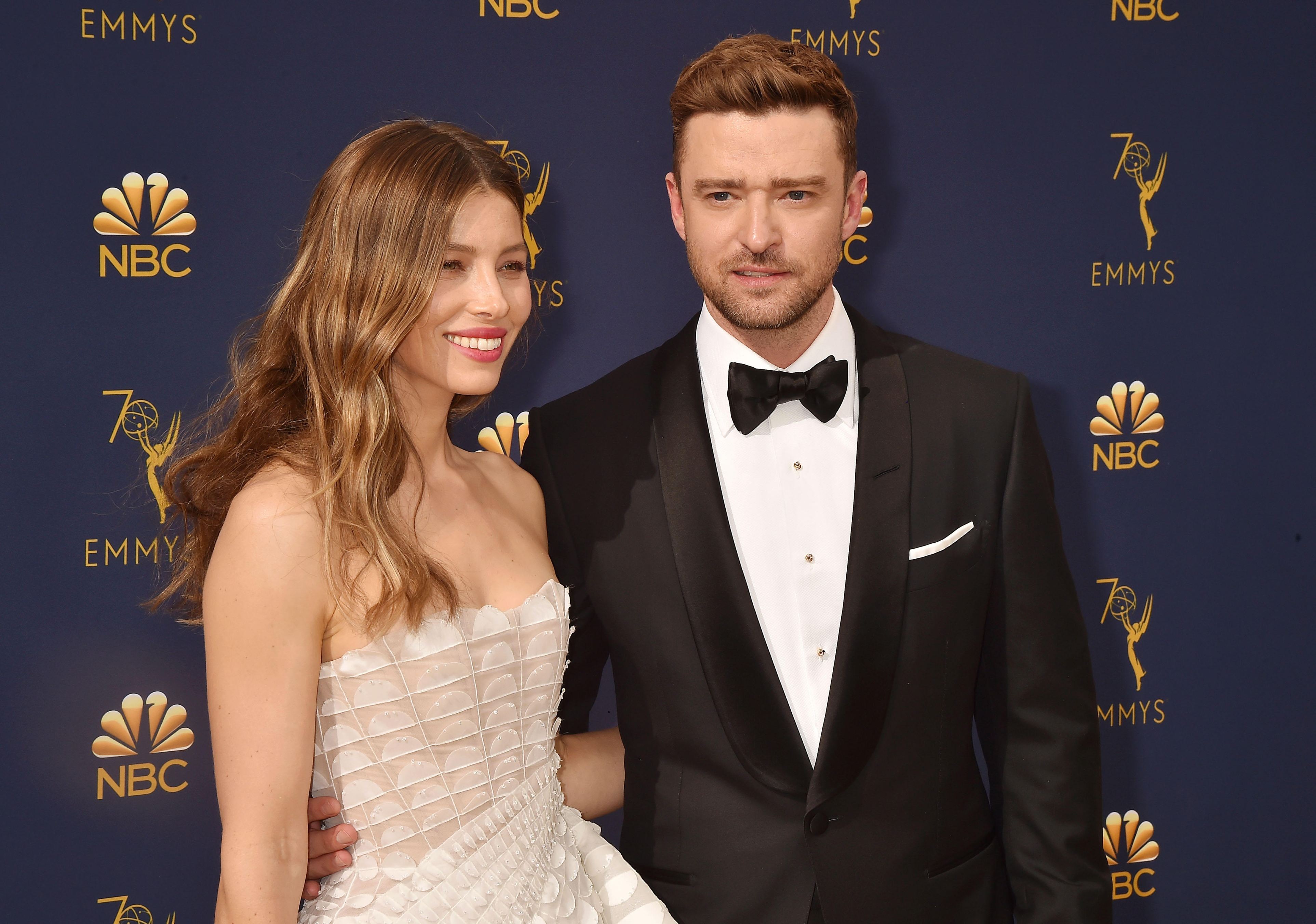 Electric Castle și Justin Timberlake au scumpit zborurile spre Cluj-Napoca și au umplut trenurile. Cât costă un bilet de avion