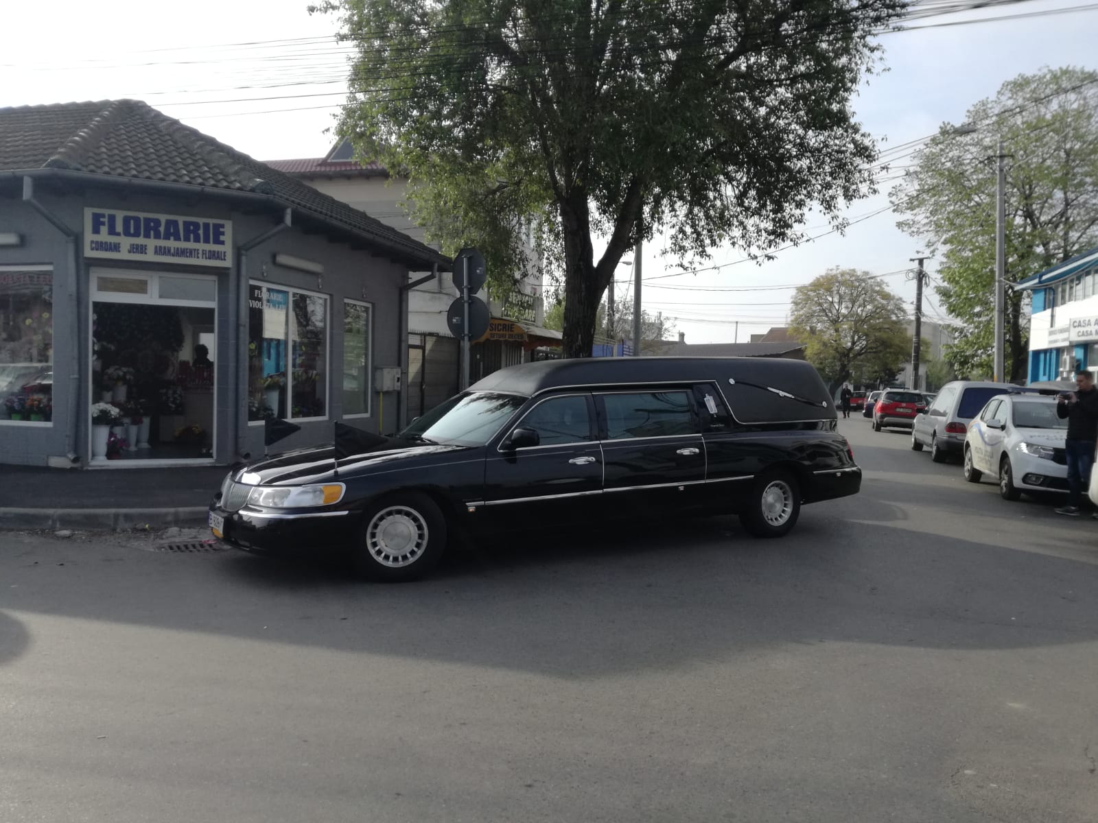 UPDATE | Părinții lui Răzvan Ciobanu așteaptă efectuarea necropsiei pentru a prelua trupul neînsuflețit | FOTO