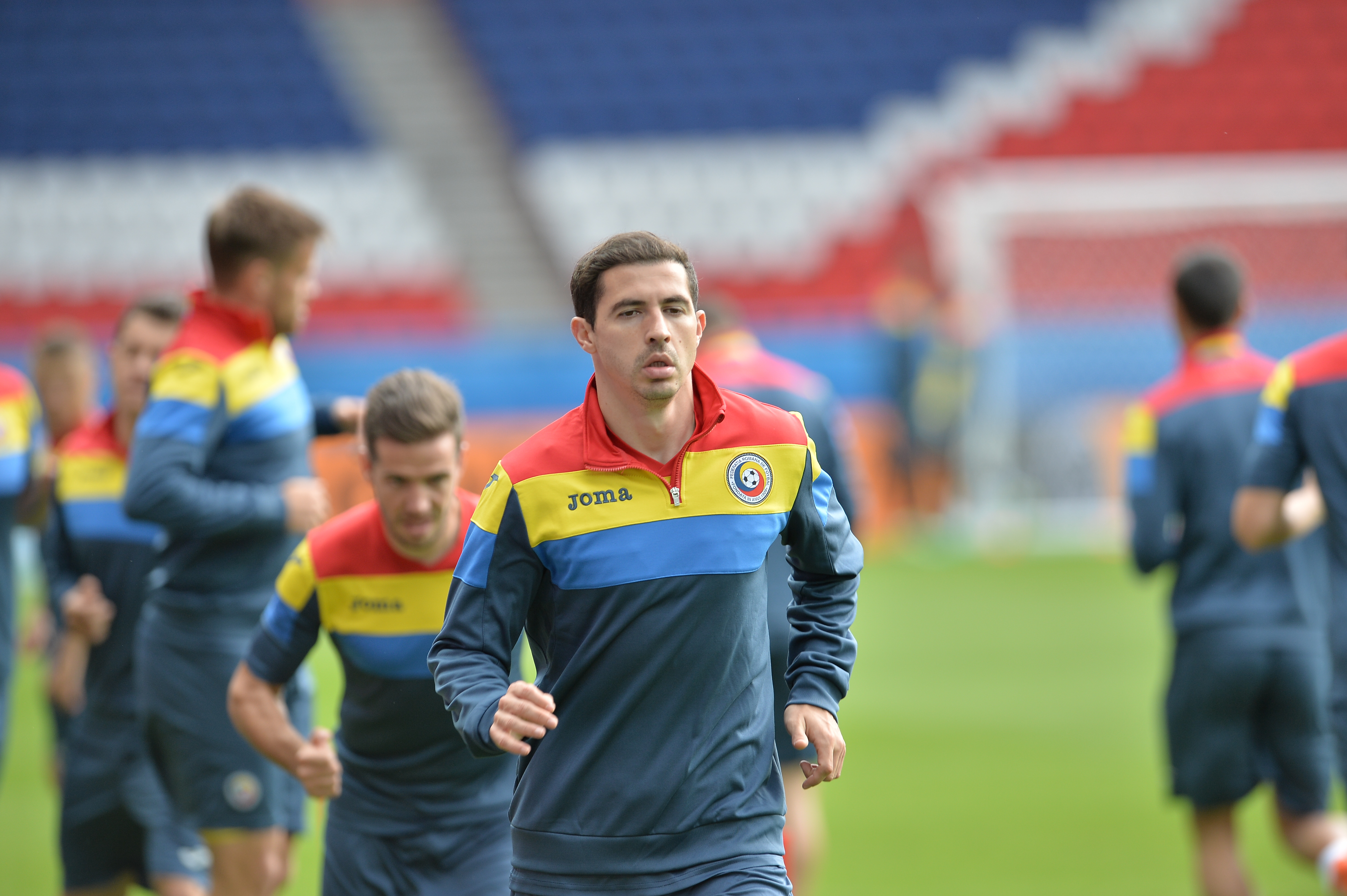 România - Elveția 1-1. Leșin după pauză! Stancu a deschis scorul din penalty, Mehmedi e egalat. Ne-am calificat la decisivul cu Albania!/ BLOG&FOTO&VIDEO