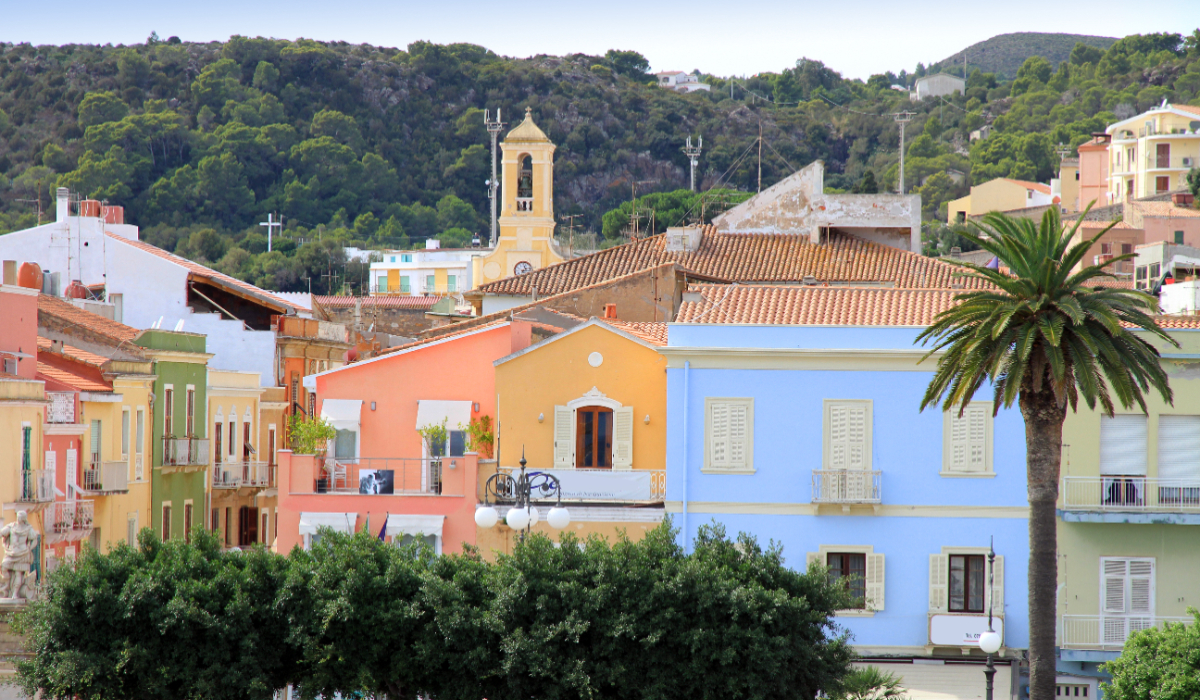 Satul Carloforte din Sardinia, Italia