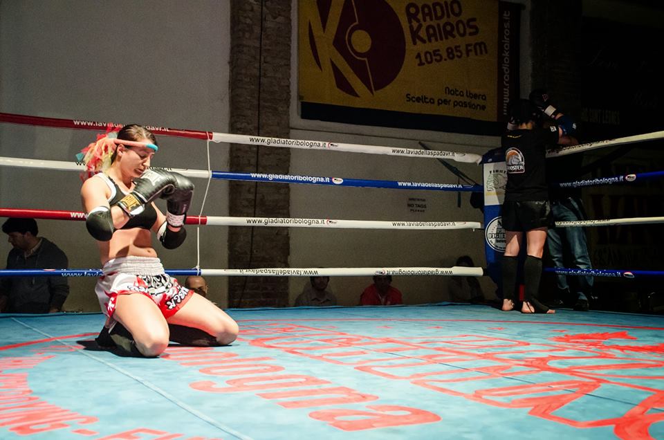ITALIA - ROMÂNIA! SportNews.ro a descoperit la Bologna un Rocky la feminin! ^S-a apucat de karate, după ce a fost bătută de tatăl său