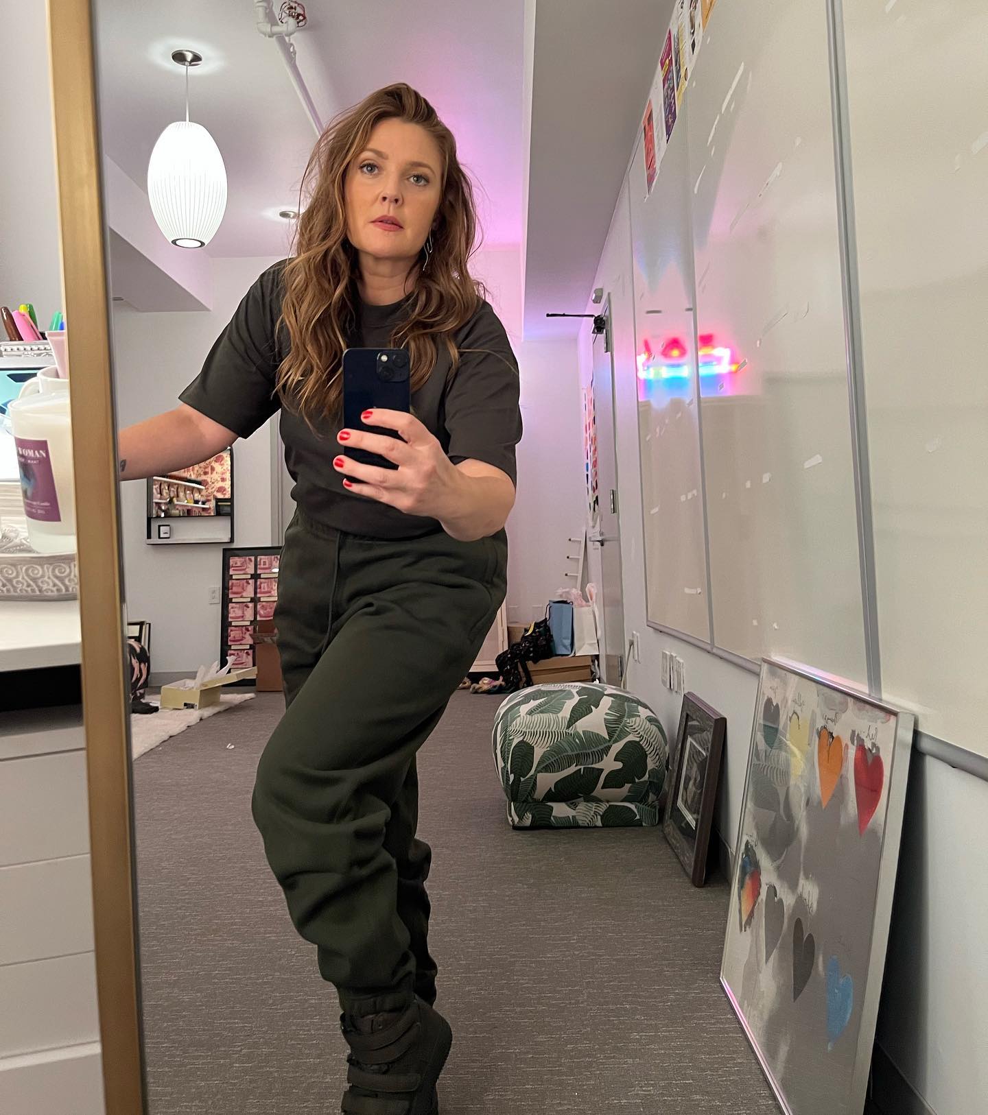 Drew Barrymore, dezvăluiri neașteptate la TV: „Mama s-a culcat cu foștii mei parteneri”
