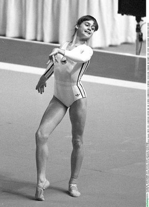 DEZVĂLUIREA ÎNCEPUTULUI DE AN. Celebrului antrenor Bela Karolyi îi plăceau PUICUȚELE