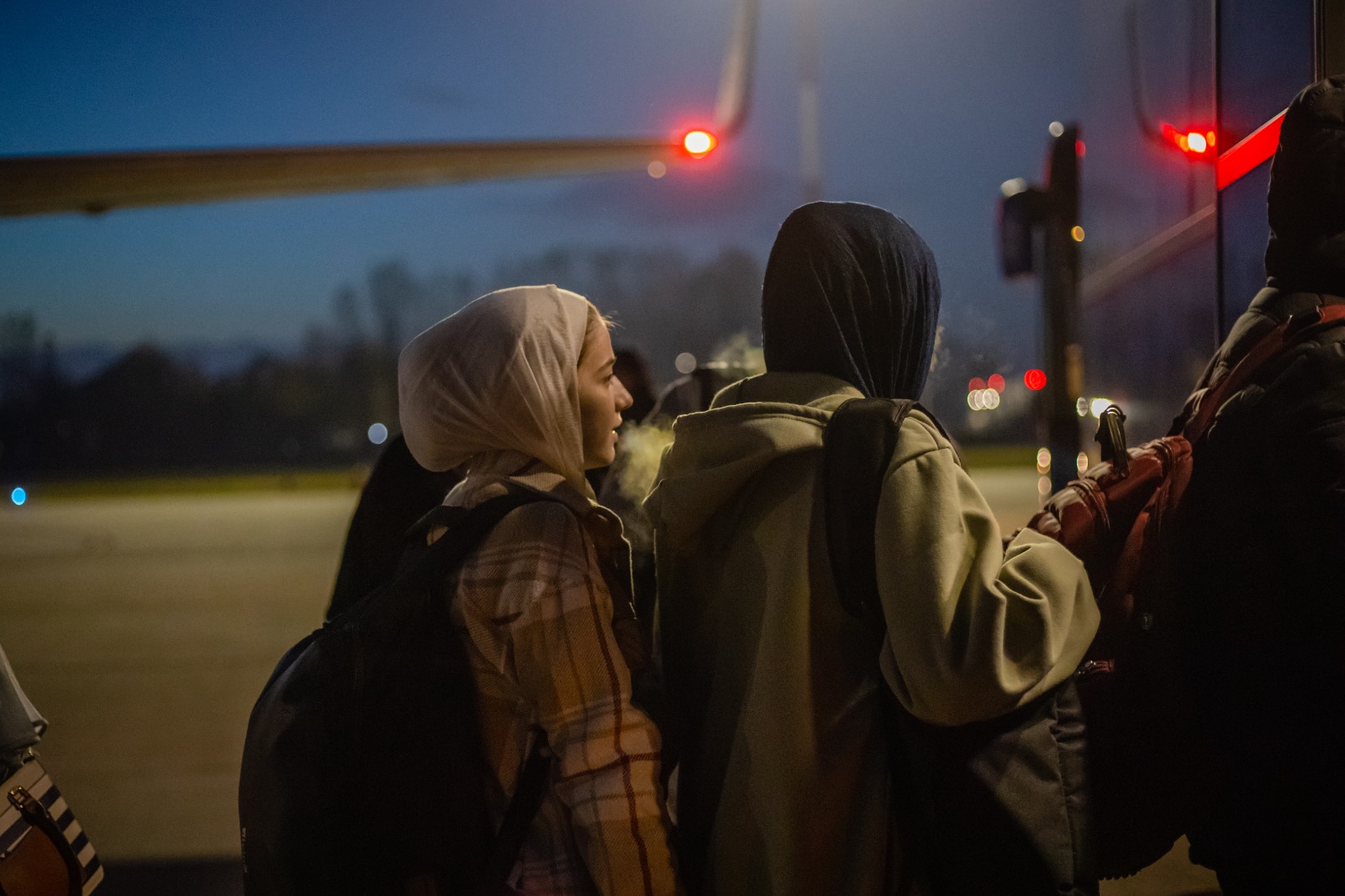 Alți 86 de români evacuaţi din Fâşia Gaza au ajuns în țară. Câți au mai rămas de adus