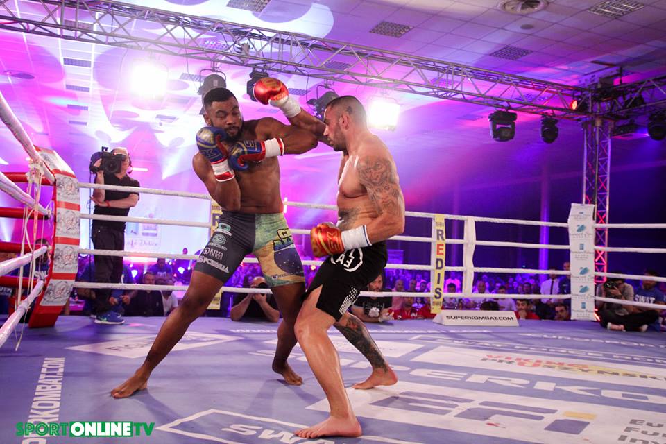 SUPERKOMBAT: Cesar Almeida este noul campion mondial la categoria semigrea! REZULTATE, GALERIE FOTO&VIDEO
