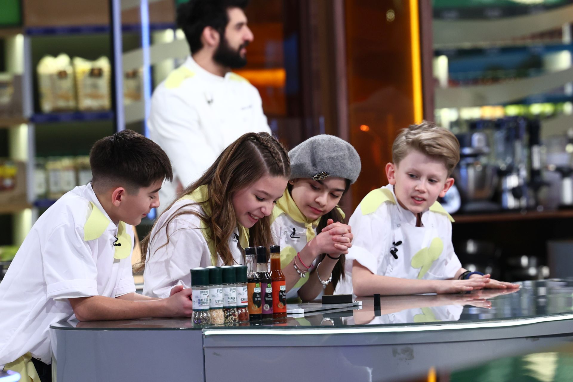 „Chefi la cuțite – Viitorul are gust”, 1 iunie 2026. Începe prima întrecere culinară a copiilor, iar surprizele se țin lanț la Antena 1