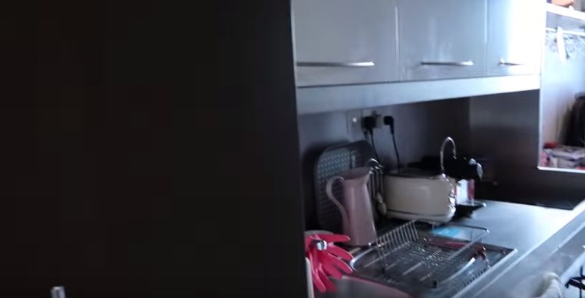 În ce condiții locuiește fiica Andreei Esca la cămin în Anglia. Alexia Eram a făcut totul public | FOTO