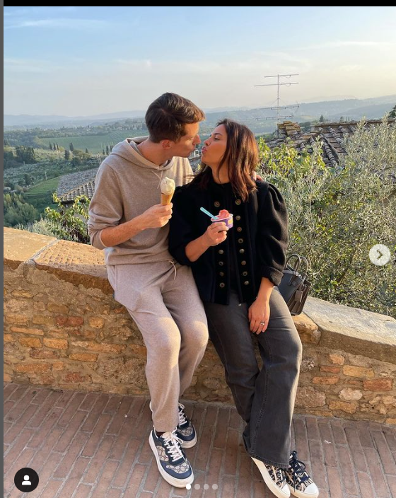 Cum se simte Andreea Popescu, însărcinată cu al treilea copil. „Sunt în 16 săptămâni”