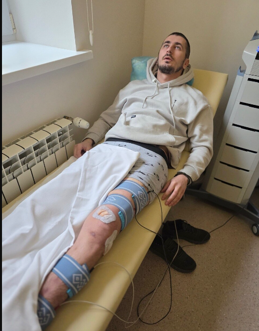Soldatul bătut de ruși până i-au rupt coloana: „3 ani și jumătate de tortură. Scriu poezii pentru iubita mea, cânt la chitară și visez să merg iar”