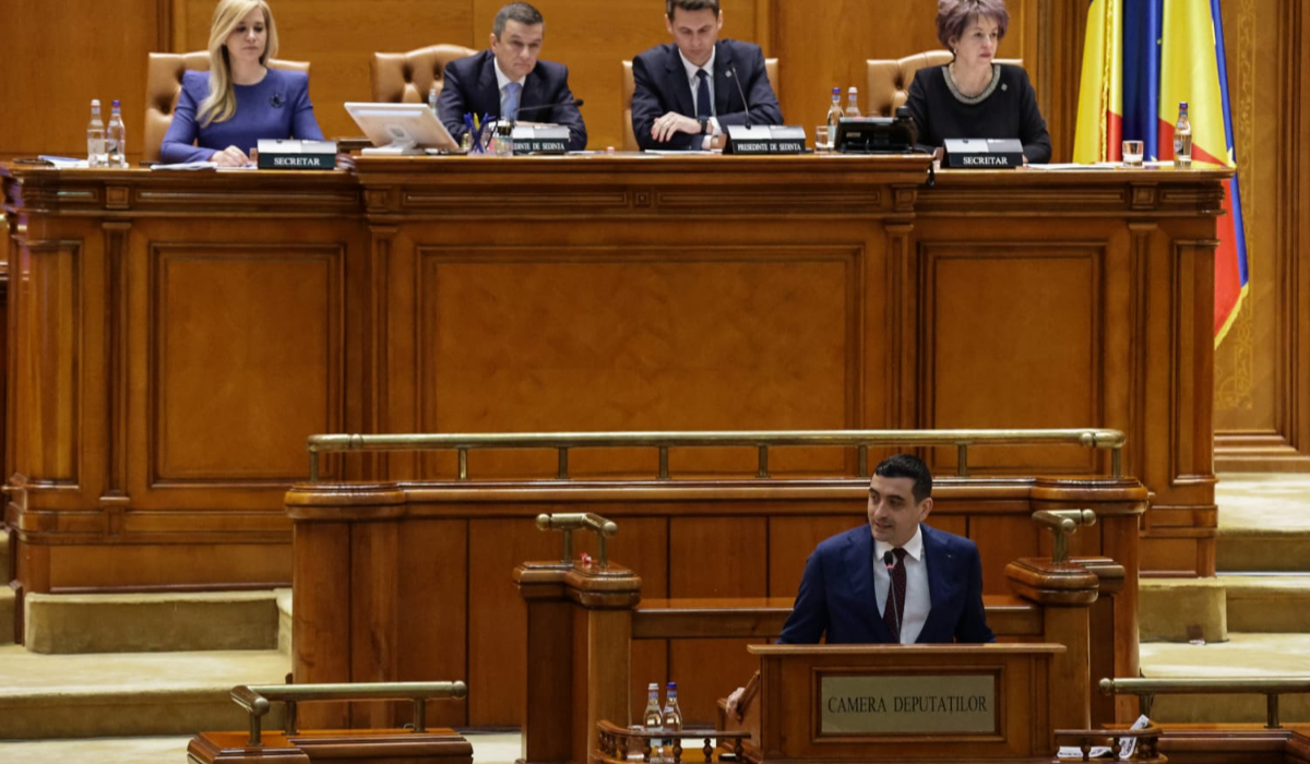 Ce nu s-a văzut la televizor în timpul votului moțiunii de cenzură împotriva Guvernului Bolojan. Negocieri în șoaptă, telefoane pe fugă și calcule la limită