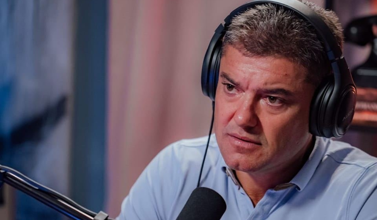 A apărut o nouă înregistrare cu Cristian Boureanu din dormitorul lui. Fostul politician e acuzat de agresiune sexuală